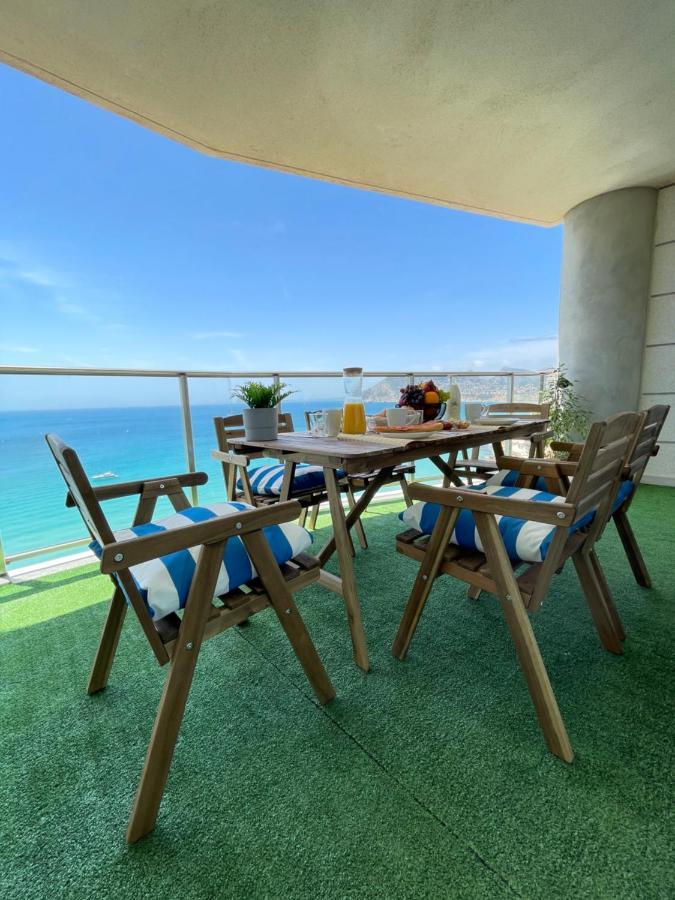 Clp - Beach Front, Pool View And Parking Кальпе Экстерьер фото